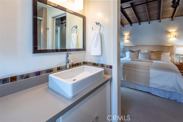 1244 20th Street, Hermosa Beach, California 90254, 3 Bedrooms Bedrooms, ,2 BathroomsBathrooms,Residential,Sold,20th,SB20010972