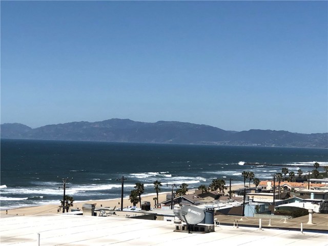 3601 Bayview Drive, Manhattan Beach, California 90266, 3 Bedrooms Bedrooms, ,3 BathroomsBathrooms,Residential,Sold,Bayview,SB19112462