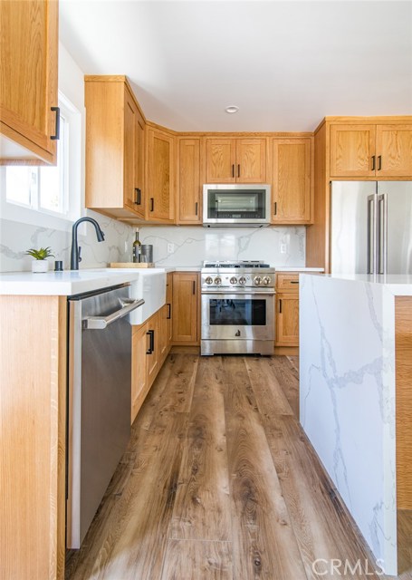 2517 Fisk Lane, Redondo Beach, California 90278, 4 Bedrooms Bedrooms, ,3 BathroomsBathrooms,Residential,Sold,Fisk,SB20145075