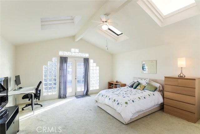 2121 Plant Avenue, Redondo Beach, California 90278, 4 Bedrooms Bedrooms, ,1 BathroomBathrooms,Residential,Sold,Plant,SB21007789