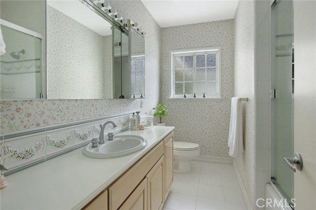HALLWAY BATHROOM