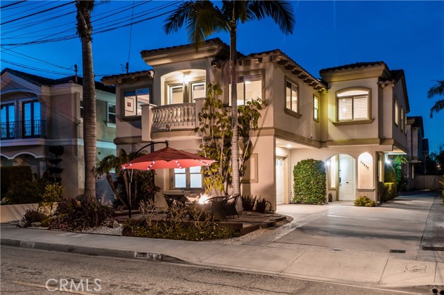 2205 Bataan Road, Redondo Beach, California 90278, 4 Bedrooms Bedrooms, ,2 BathroomsBathrooms,Residential,Sold,Bataan,SB21028116