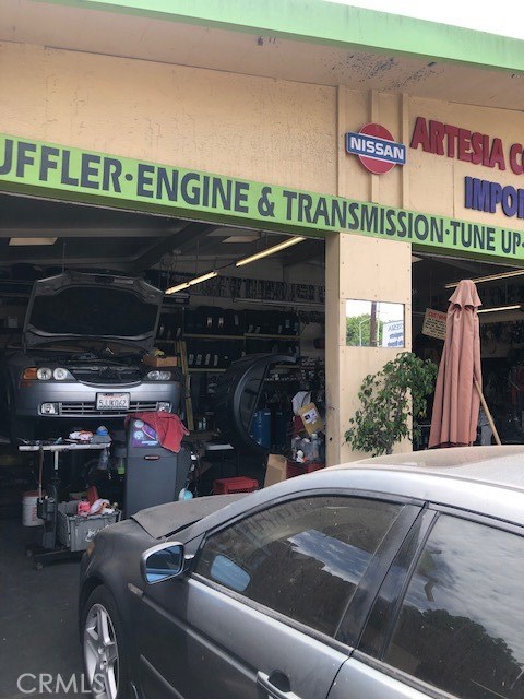 Artesia, ,Commercial,For Sale,Artesia,DW20166491