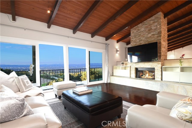 4 Chaparral Lane, Rancho Palos Verdes, California 90275, 4 Bedrooms Bedrooms, ,4 BathroomsBathrooms,Residential,Sold,Chaparral,PV19268082