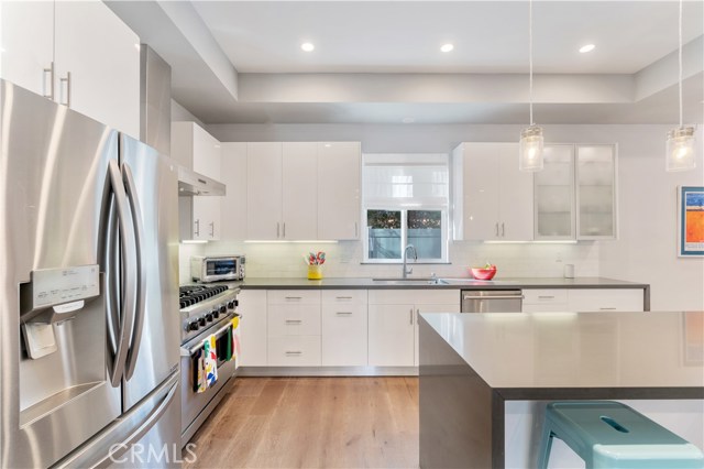 2227 Dufour Avenue, Redondo Beach, California 90278, 4 Bedrooms Bedrooms, ,3 BathroomsBathrooms,Residential,Sold,Dufour,SB20242752