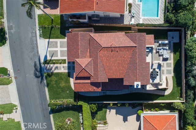 2613 Via Valdes, Palos Verdes Estates, California 90274, 5 Bedrooms Bedrooms, ,4 BathroomsBathrooms,Residential,Sold,Via Valdes,PV17251145