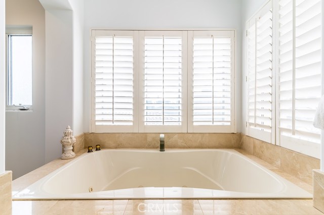 700 36th Street, Manhattan Beach, California 90266, 4 Bedrooms Bedrooms, ,3 BathroomsBathrooms,Residential,Sold,36th,SB19004820