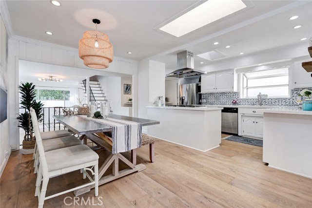2101 Chestnut Avenue, Manhattan Beach, California 90266, 3 Bedrooms Bedrooms, ,2 BathroomsBathrooms,Residential,Sold,Chestnut,SB20213029