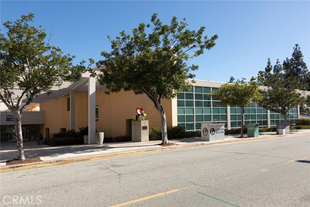 Peninsula Center Library