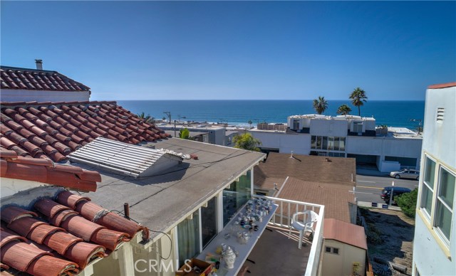 3905 Crest Drive, Manhattan Beach, California 90266, ,Residential Income,Sold,Crest,SB18269469