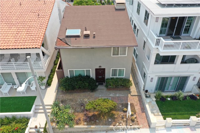 404 16th Street, Manhattan Beach, California 90266, 3 Bedrooms Bedrooms, ,2 BathroomsBathrooms,Residential,Sold,16th,PV20185487