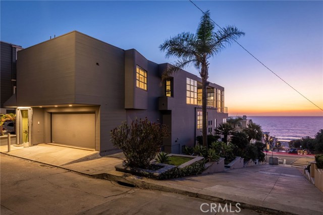 2519 Crest Drive, Manhattan Beach, California 90266, 2 Bedrooms Bedrooms, ,2 BathroomsBathrooms,Residential,Sold,Crest,SB20237672