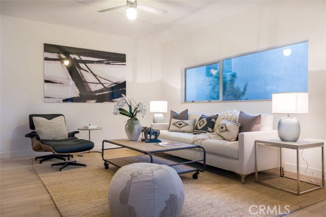 1152 Rowell Avenue, Manhattan Beach, California 90266, 3 Bedrooms Bedrooms, ,2 BathroomsBathrooms,Residential,Sold,Rowell,SB17066274
