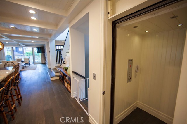 549 3rd Street, Manhattan Beach, California 90266, 5 Bedrooms Bedrooms, ,5 BathroomsBathrooms,Residential,Sold,3rd,SB21052350