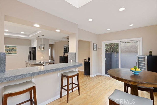 323 Avenue G, Redondo Beach, California 90277, 4 Bedrooms Bedrooms, ,1 BathroomBathrooms,Residential,Sold,Avenue G,PV21158630