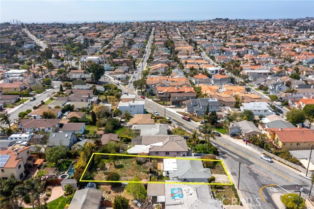 2302 Ives Lane, Redondo Beach, California 90278, 2 Bedrooms Bedrooms, ,1 BathroomBathrooms,Residential,Sold,Ives Lane,SB21080120