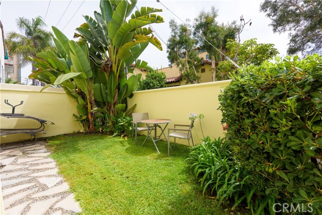 203 Avenue E, Redondo Beach, California 90277, 3 Bedrooms Bedrooms, ,2 BathroomsBathrooms,Residential,Sold,Avenue E,SB17173382