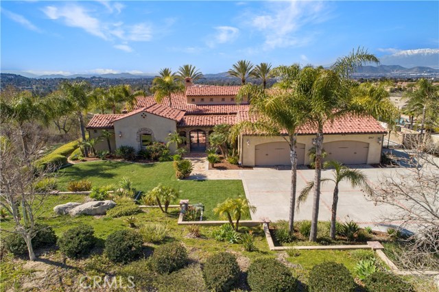 5267 Lochmoor DR, Riverside, CA 92507