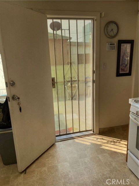 3 Bed Home for Sale in Compton, California