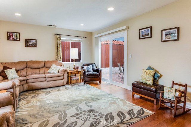 2414 Curtis Avenue, Redondo Beach, California 90278, 4 Bedrooms Bedrooms, ,2 BathroomsBathrooms,Residential,Sold,Curtis,PV18076961