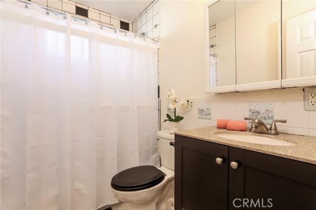 2606 Vail Avenue, Redondo Beach, California 90278, 3 Bedrooms Bedrooms, ,2 BathroomsBathrooms,Residential,Sold,Vail,SB18284014