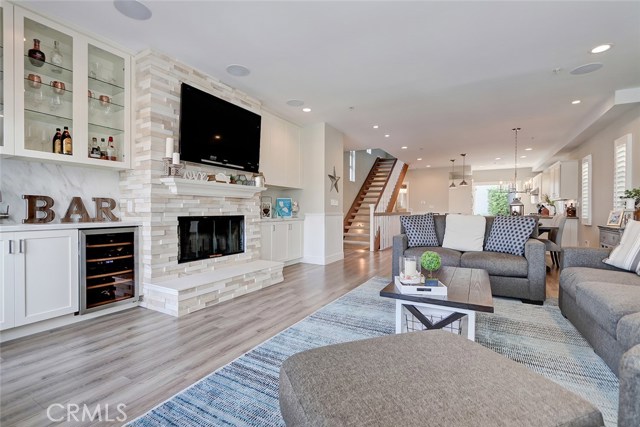 1610 Van Horne Lane, Redondo Beach, California 90278, 3 Bedrooms Bedrooms, ,3 BathroomsBathrooms,Residential,Sold,Van Horne,SB19217859