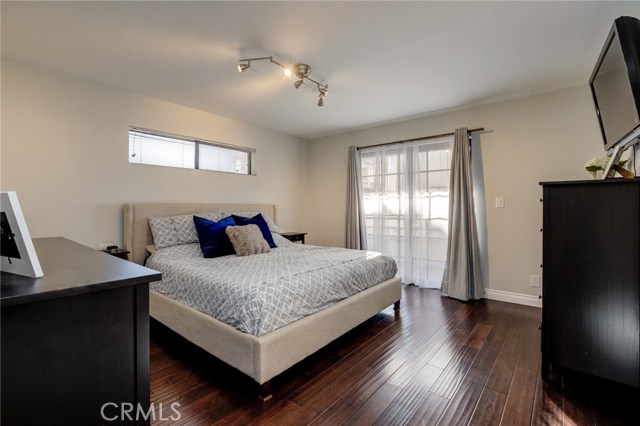 111 Guadalupe Avenue, Redondo Beach, California 90277, 4 Bedrooms Bedrooms, ,3 BathroomsBathrooms,Residential,Sold,Guadalupe,SB20243736