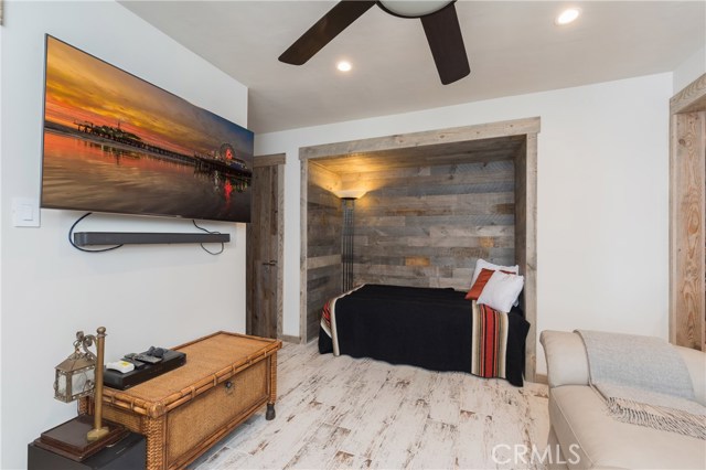 619 Gertruda Avenue, Redondo Beach, California 90277, 3 Bedrooms Bedrooms, ,Residential,Sold,Gertruda,PV20123167