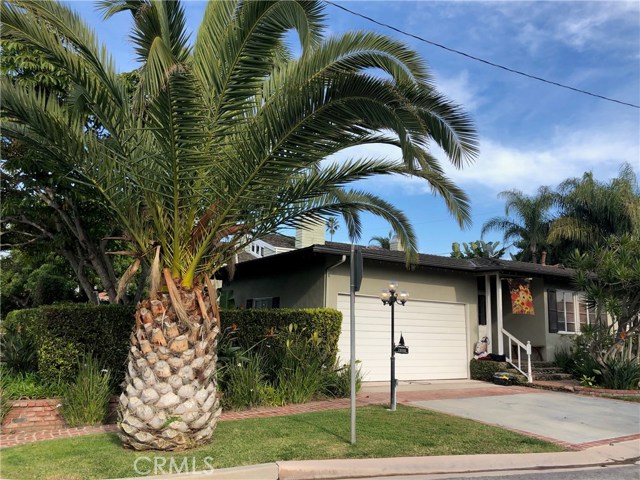 2800 Ardmore Avenue, Manhattan Beach, California 90266, 3 Bedrooms Bedrooms, ,1 BathroomBathrooms,Residential,Sold,Ardmore,SB19020882