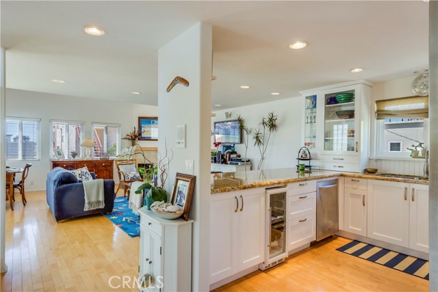 238 Palm Drive, Hermosa Beach, California 90254, 3 Bedrooms Bedrooms, ,3 BathroomsBathrooms,Residential,Sold,Palm,SB17095716