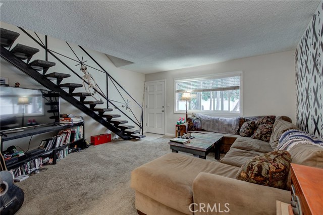 2211 Nelson Avenue, Redondo Beach, California 90278, 6 Bedrooms Bedrooms, ,3 BathroomsBathrooms,Residential,Sold,Nelson,SB19252615