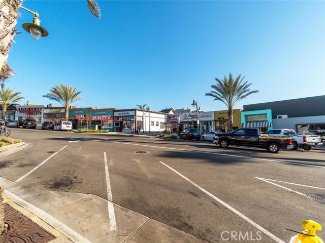 1720 Ardmore Avenue, Hermosa Beach, California 90254, 1 Bedroom Bedrooms, ,1 BathroomBathrooms,Residential,Sold,Ardmore,SB18284838