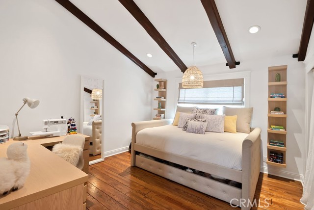 1724 Walnut Avenue, Manhattan Beach, California 90266, 4 Bedrooms Bedrooms, ,3 BathroomsBathrooms,Residential,Sold,Walnut,SB21065266