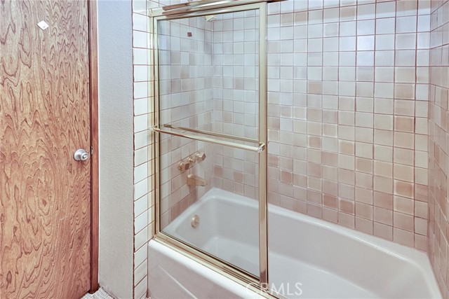 1334 12th Street, Manhattan Beach, California 90266, 2 Bedrooms Bedrooms, ,2 BathroomsBathrooms,Residential,Sold,12th,SB21023330