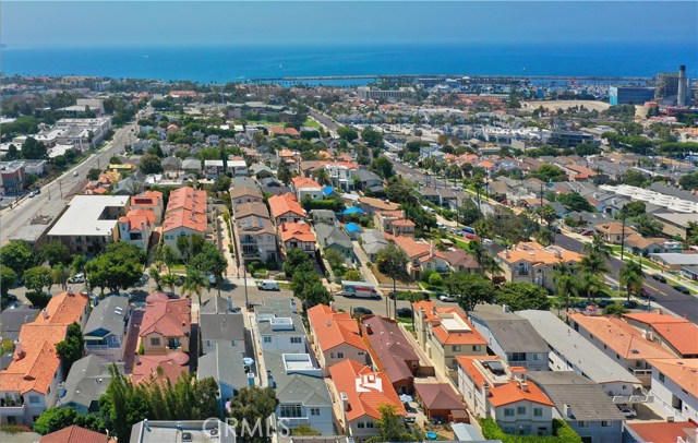 514 Irena #B Avenue, Redondo Beach, California 90277, 3 Bedrooms Bedrooms, ,3 BathroomsBathrooms,Residential,Sold,Irena #B,PV20173462