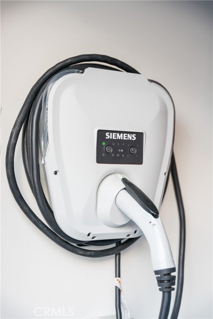 1829 Oak Avenue, Manhattan Beach, California 90266, 3 Bedrooms Bedrooms, ,2 BathroomsBathrooms,Residential,Sold,Oak,SB21146296