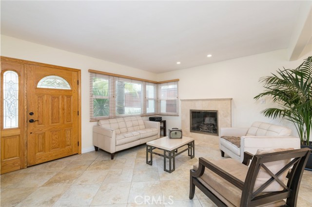 1823 Pullman Lane, Redondo Beach, California 90278, 3 Bedrooms Bedrooms, ,2 BathroomsBathrooms,Residential,Sold,Pullman,SB18234638