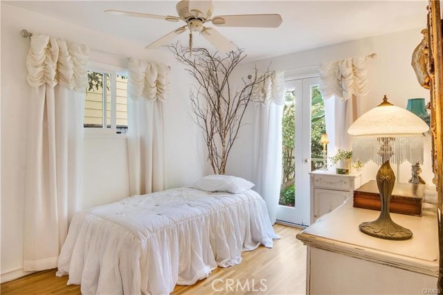 2833 Valley Drive, Manhattan Beach, California 90266, 2 Bedrooms Bedrooms, ,2 BathroomsBathrooms,Residential,Sold,Valley,SB20124280