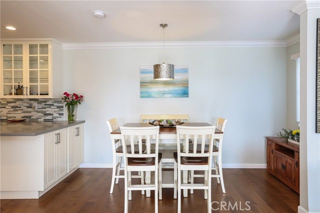 110 Guadalupe Avenue, Redondo Beach, California 90277, 3 Bedrooms Bedrooms, ,3 BathroomsBathrooms,Residential,Sold,Guadalupe,PW17148402