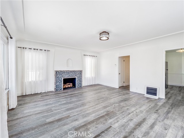 636 Manhattan Avenue, Hermosa Beach, California 90254, ,Residential Income,Sold,Manhattan,SB21080073