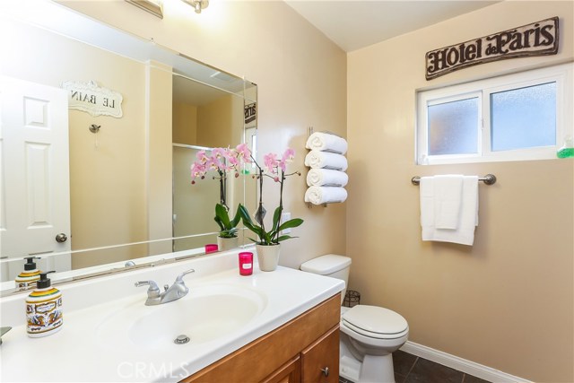 2621 Voorhees Avenue, Redondo Beach, California 90278, 3 Bedrooms Bedrooms, ,2 BathroomsBathrooms,Residential,Sold,Voorhees,SB17083243