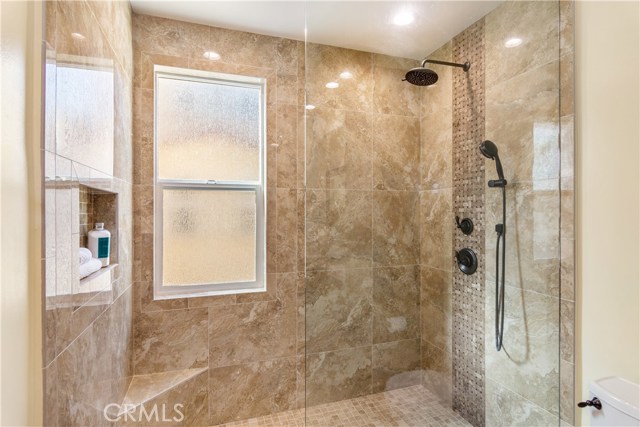 708 Lucia Avenue, Redondo Beach, California 90277, 4 Bedrooms Bedrooms, ,2 BathroomsBathrooms,Residential,Sold,Lucia,SB20227014