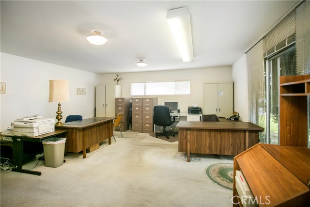 1020 Pacific Avenue, Manhattan Beach, California 90266, 4 Bedrooms Bedrooms, ,1 BathroomBathrooms,Residential,Sold,Pacific,SB17069803