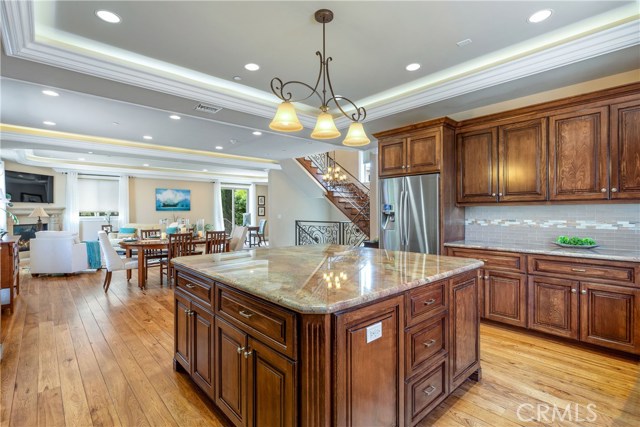 232 Irena Avenue, Redondo Beach, California 90277, 4 Bedrooms Bedrooms, ,2 BathroomsBathrooms,Residential,Sold,Irena,SB20098609
