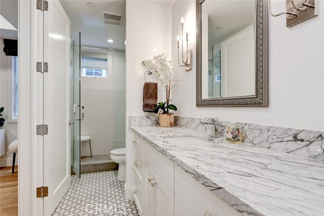 420 31st Street, Manhattan Beach, California 90266, 5 Bedrooms Bedrooms, ,2 BathroomsBathrooms,Residential,Sold,31st,SB20242729