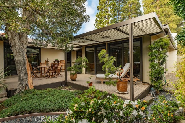 15 Margate Square, Palos Verdes Estates, California 90274, 3 Bedrooms Bedrooms, ,2 BathroomsBathrooms,Residential,Sold,Margate,SB21026966