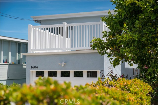 1604 Spreckels Lane, Redondo Beach, California 90278, 3 Bedrooms Bedrooms, ,2 BathroomsBathrooms,Residential,Sold,Spreckels,SB20125492
