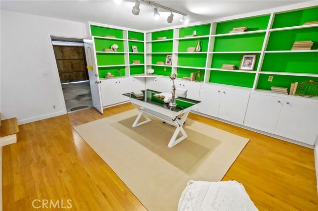 239 Juanita Avenue, Redondo Beach, California 90277, 2 Bedrooms Bedrooms, ,2 BathroomsBathrooms,Residential,Sold,Juanita,RS20073580