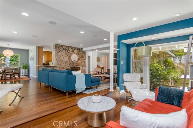 11 Cerrito Place, Rolling Hills Estates, California 90274, 3 Bedrooms Bedrooms, ,2 BathroomsBathrooms,Residential,Sold,Cerrito,SB21054660