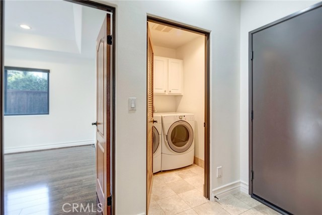 2111 Carnegie Lane, Redondo Beach, California 90278, 3 Bedrooms Bedrooms, ,2 BathroomsBathrooms,Residential,Sold,Carnegie,SB18198001